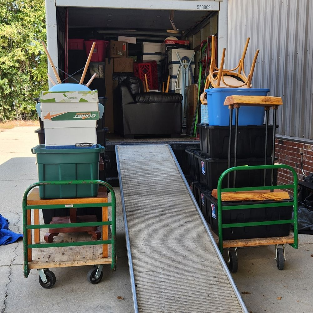 Superior Movers truck fully loaded and ready to go